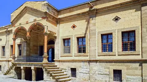 دانشگاه کاپادوکیه — تصویر 1